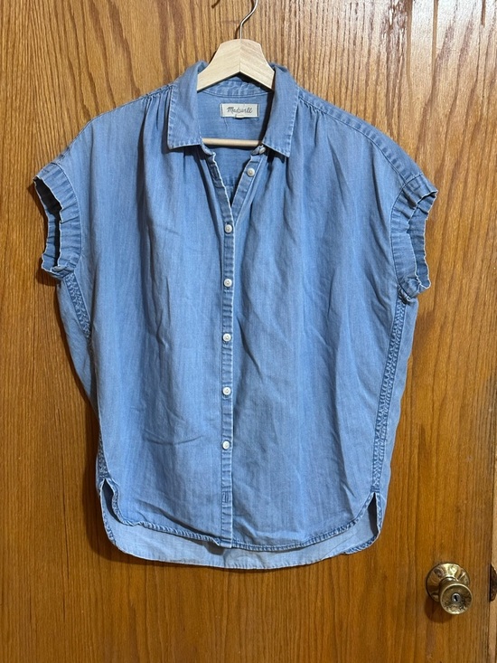 Madewell Tops - Madewell Light Blue Denim Shirt with Chambray Texture Sz  xs